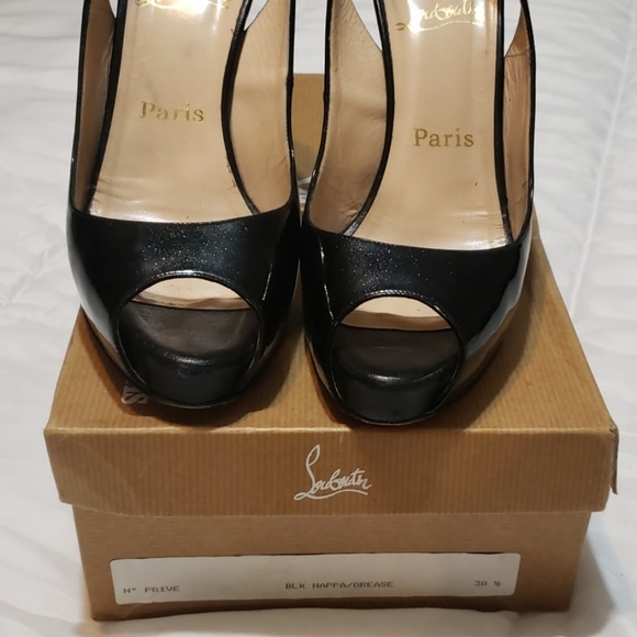 Shoes - Picture 4 of 7